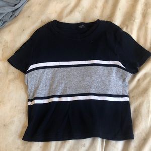 Brandy Melville cropped tshirt